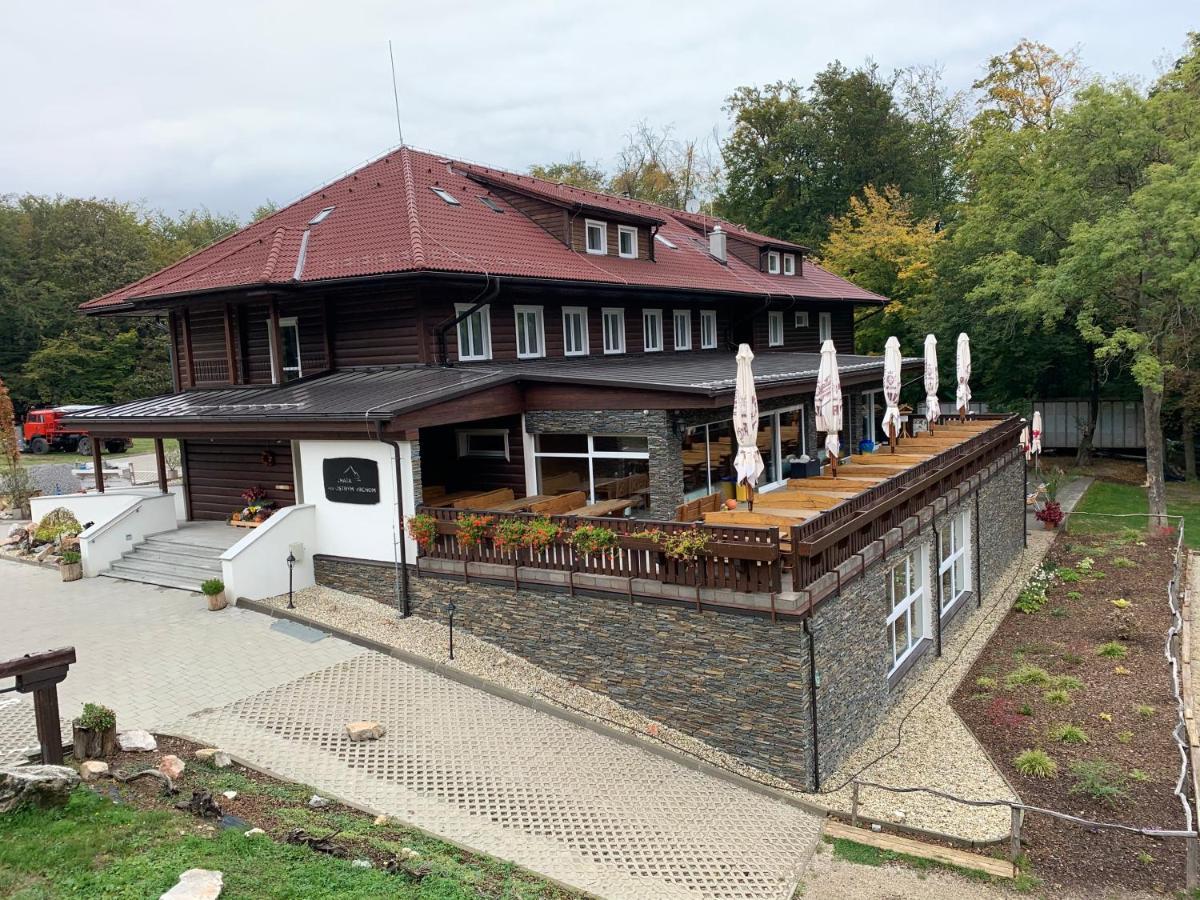 Chata Pod Ostrym Vrchom Hotel Soblahov Екстериор снимка